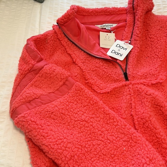 New Teddy 1/4 zip! - Picture 7 of 9